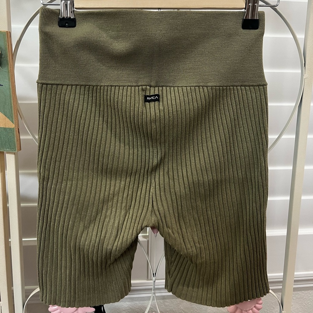 RVCA Ribbed Set - Picture 6 of 6